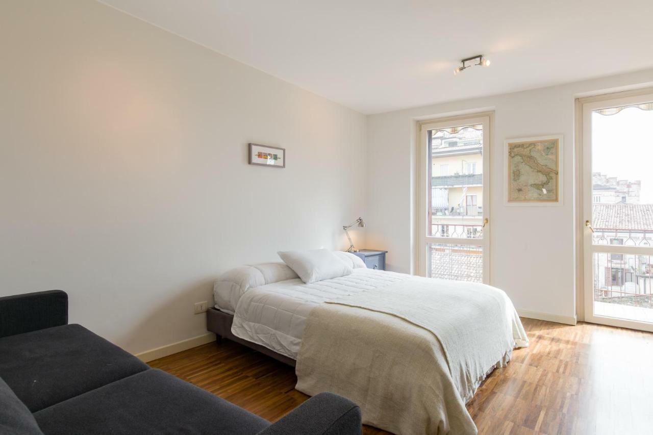 Point Of View Apartment Verona Bagian luar foto